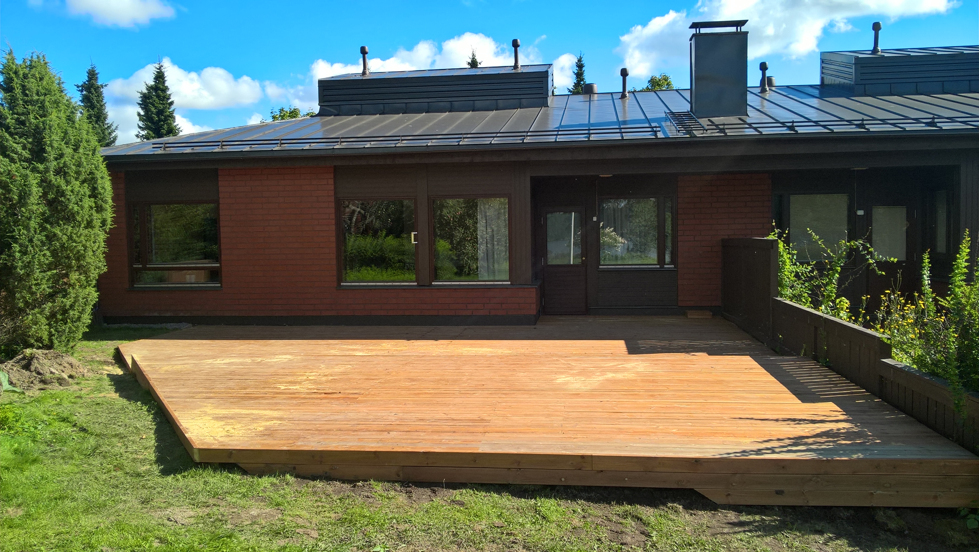 90m2 terassi kahdessa tasossa, Tuusula